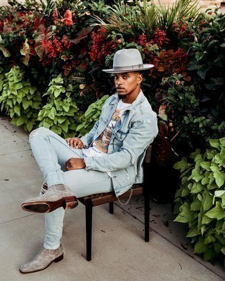 Comment porter un chapeau gris pour un style relax