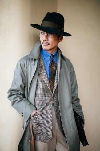Comment porter un blazer en pied-de-poule gris