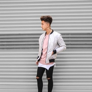 Comment porter une veste grise pour un style relax
