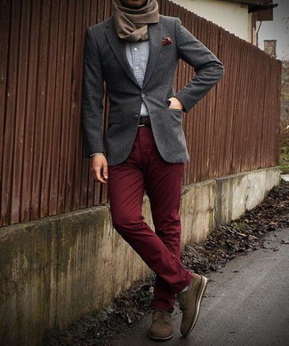 Comment porter une veste grise