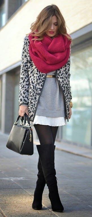 Comment porter un manteau imprimé léopard gris