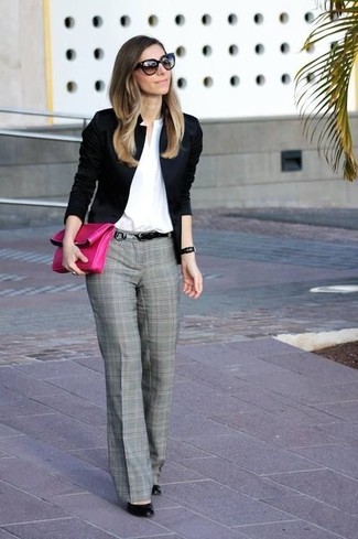 Comment porter un pantalon gris
