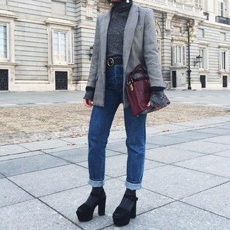 Comment porter un blazer écossais gris