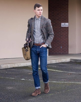Comment porter un blazer en laine écossais gris à 20 ans
