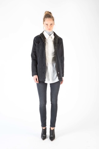 Comment porter une veste en peau de mouton retournée grise