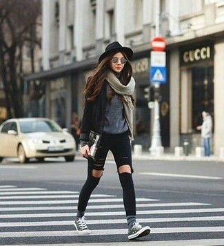 Comment porter des chaussettes grises