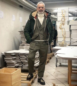 Comment porter des chaussettes grises en hiver