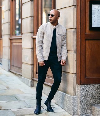 Comment porter une veste en daim grise