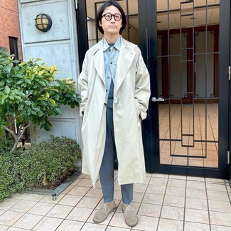 Comment porter une veste-chemise en daim grise