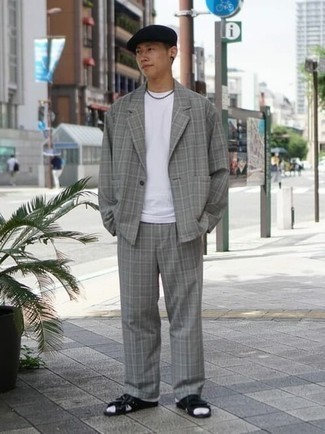 Comment porter un costume gris