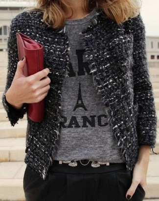 Comment porter une veste en tweed grise en automne