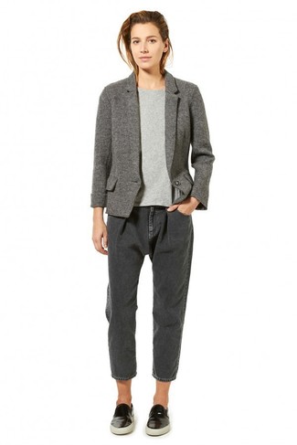 Comment porter un blazer en laine gris