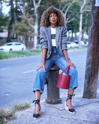 Comment porter un blazer en laine gris