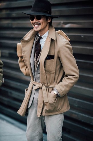 Comment porter un blazer en laine gris en hiver