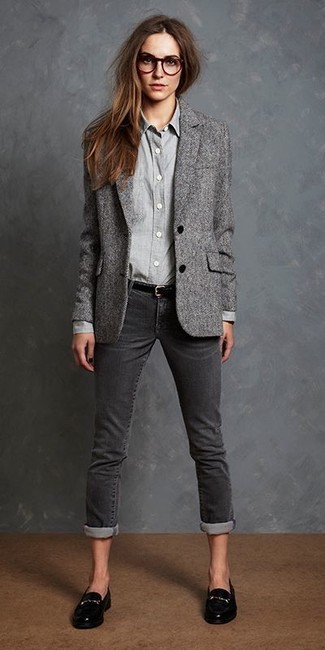 Comment porter un blazer en laine gris
