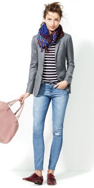 Comment porter un blazer en laine gris