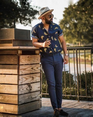 Comment porter un chapeau pour un style decontractés après 40 ans