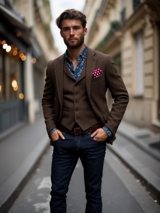 Comment porter un manteau en laine à chevrons quand il fait chaud