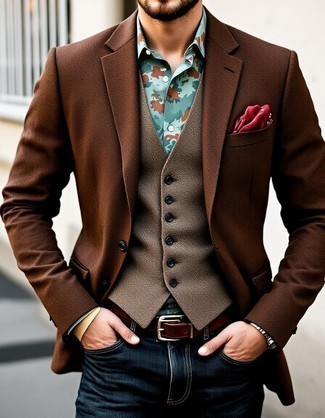 Comment porter un manteau en laine à chevrons quand il fait chaud