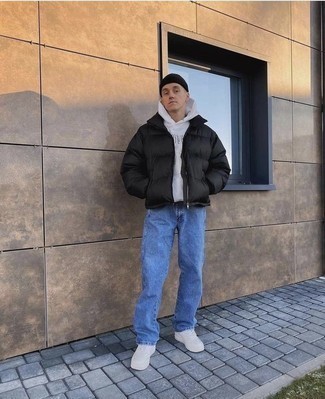 Comment porter un sweat à capuche avec une doudoune