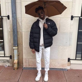 Comment porter un sweat à capuche avec une doudoune quand il fait chaud