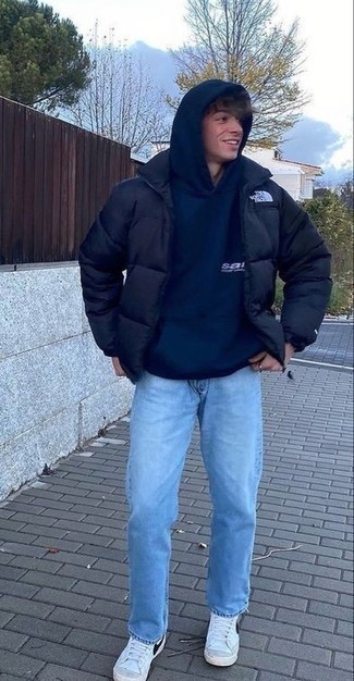Comment porter une veste quand il fait froid à l'adolescence