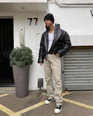 Comment porter une veste quand il fait froid à l'adolescence