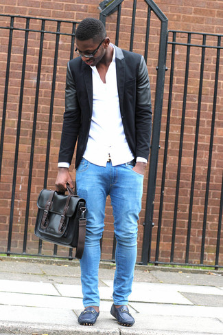 Comment porter une serviette en cuir pour un style decontractés