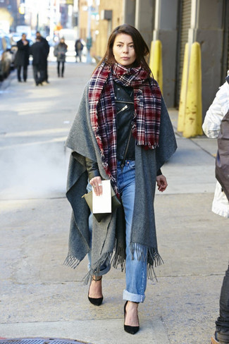 Comment porter un jean boyfriend bleu clair
