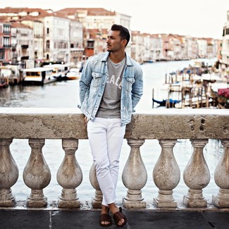 Comment porter une veste bleu clair pour un style relax quand il fait chaud