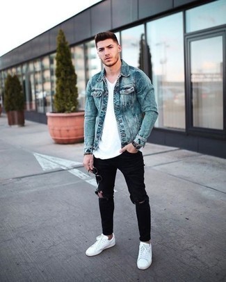 Comment porter une veste bleu clair pour un style relax