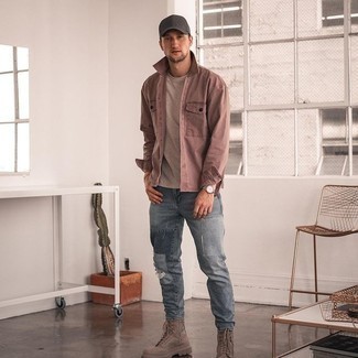 Comment porter un pantalon à patchwork bleu clair