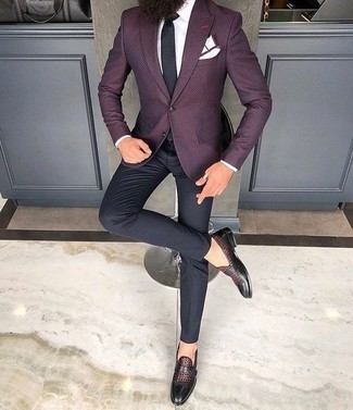 Comment porter un blazer violet clair pour un style elégantes
