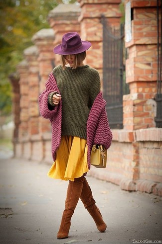 Comment porter un chapeau violet clair