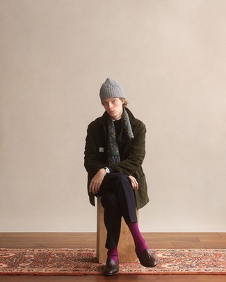 Comment porter des chaussettes violet clair à l'adolescence