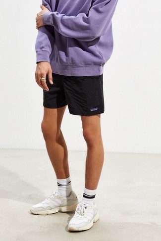 Comment porter un sweat-shirt violet clair