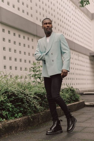 Comment porter un blazer vert menthe au printemps