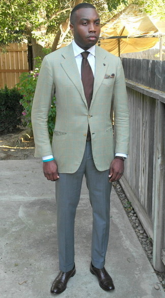 Comment porter un blazer vert menthe pour un style elégantes en été