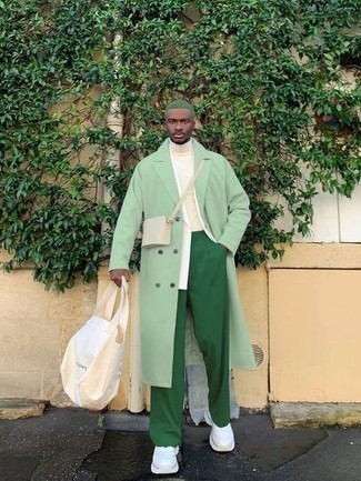 Comment porter un manteau vert menthe pour un style chic decontractés quand il fait froid à 30 ans