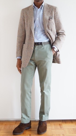 Comment porter un pantalon de costume vert menthe