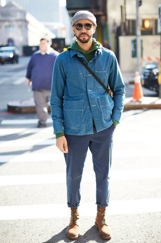 Comment porter un sweat à capuche vert menthe en automne
