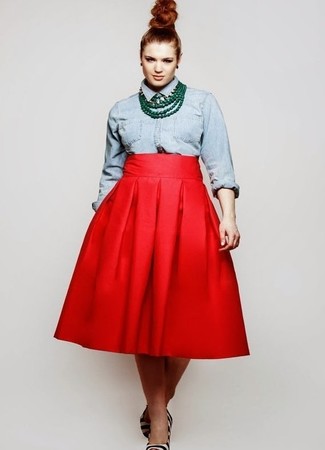Comment porter un collier vert menthe pour un style chic decontractés