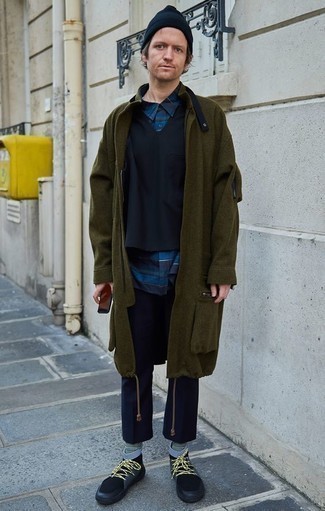 Comment porter des chaussettes vert menthe pour un style chic decontractés quand il fait froid