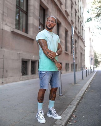 Comment porter des chaussettes vert menthe