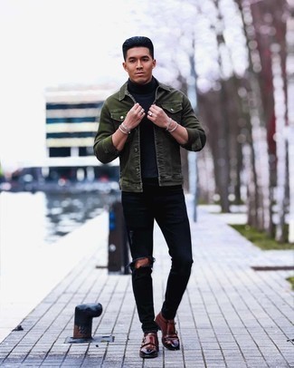 Comment porter des monks pour un style decontractés quand il fait chaud