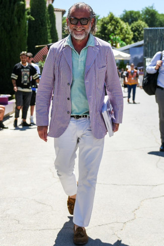 Comment porter un blazer multicolore pour un style chic decontractés en été