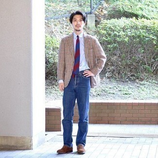 Comment porter un blazer multicolore pour un style chic decontractés en été
