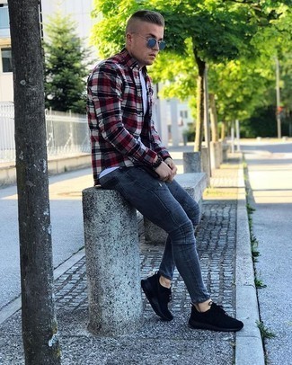 Comment porter un bracelet multicolore pour un style relax