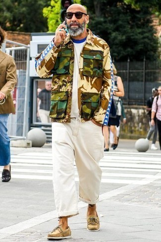 Comment porter une veste camouflage multicolore