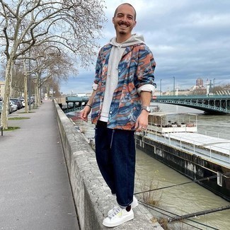 Comment porter une veste camouflage multicolore